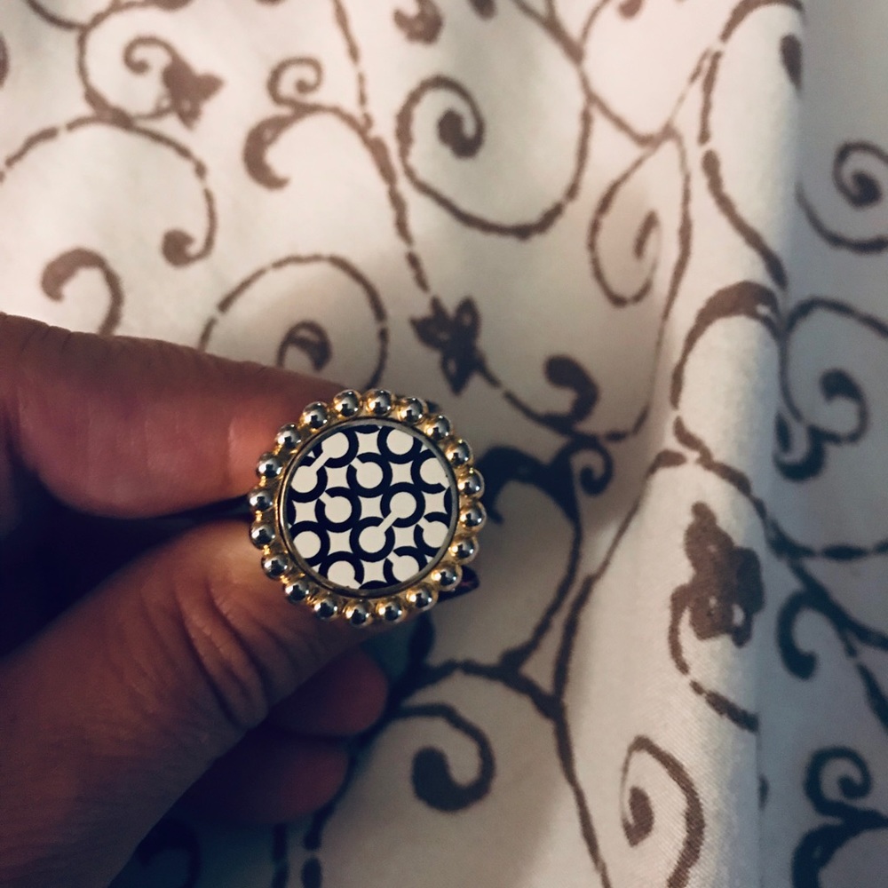 Coach ring